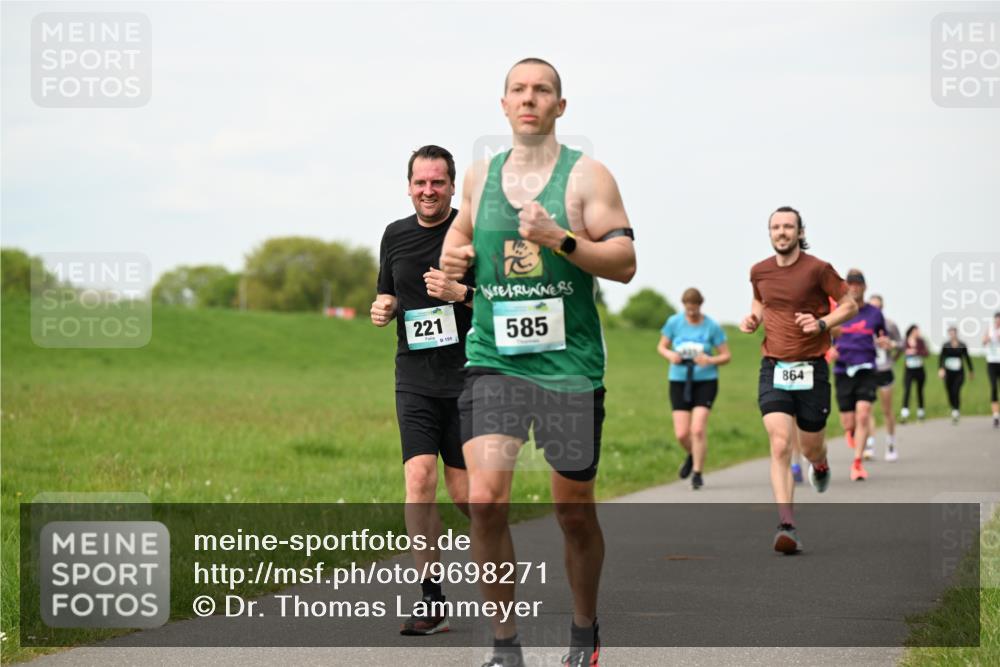 10.05.2026 - 8. Wedeler Halbmarathon Dr. Thomas Lammeyer http://msf.ph/oto/9698271 10.05.2026 11:32:20 Laufen 221, 154, 585, 864 meine-sportfotos.de