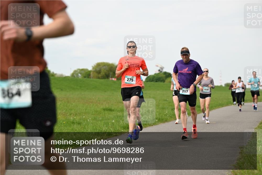 10.05.2026 - 8. Wedeler Halbmarathon Dr. Thomas Lammeyer http://msf.ph/oto/9698286 10.05.2026 11:32:24 Laufen 864, 275, 217, 650 meine-sportfotos.de