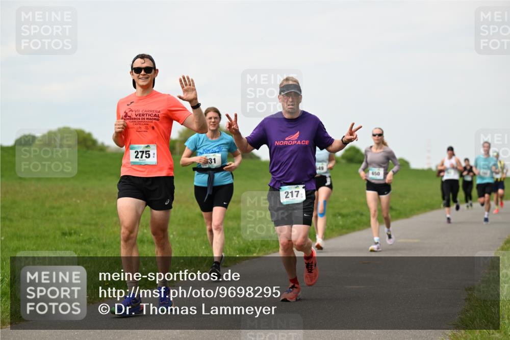 10.05.2026 - 8. Wedeler Halbmarathon Dr. Thomas Lammeyer http://msf.ph/oto/9698295 10.05.2026 11:32:25 Laufen 275, 217, 650 meine-sportfotos.de