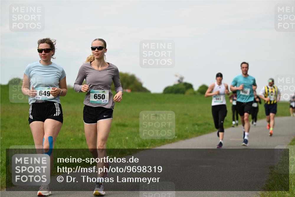 10.05.2026 - 8. Wedeler Halbmarathon Dr. Thomas Lammeyer http://msf.ph/oto/9698319 10.05.2026 11:32:29 Laufen 136, 649, 650, 139 meine-sportfotos.de
