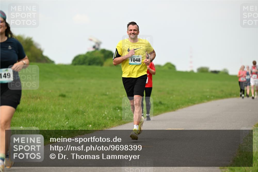 10.05.2026 - 8. Wedeler Halbmarathon Dr. Thomas Lammeyer http://msf.ph/oto/9698399 10.05.2026 11:32:48 Laufen 149, 1048 meine-sportfotos.de