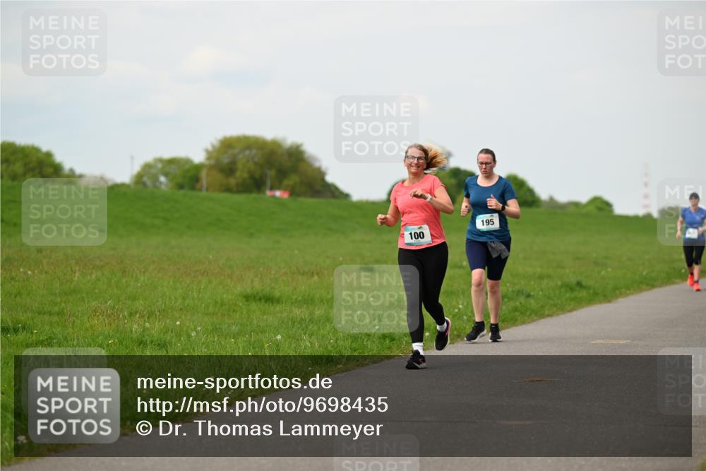 10.05.2026 - 8. Wedeler Halbmarathon Dr. Thomas Lammeyer http://msf.ph/oto/9698435 10.05.2026 11:33:03 Laufen 100, 195 meine-sportfotos.de
