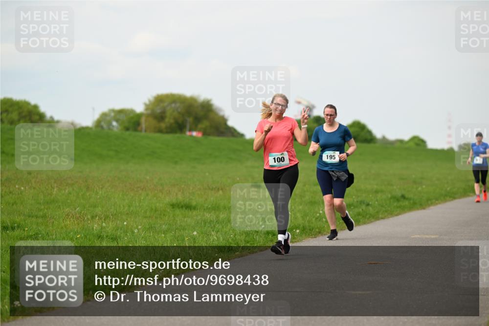 10.05.2026 - 8. Wedeler Halbmarathon Dr. Thomas Lammeyer http://msf.ph/oto/9698438 10.05.2026 11:33:03 Laufen 100, 195 meine-sportfotos.de
