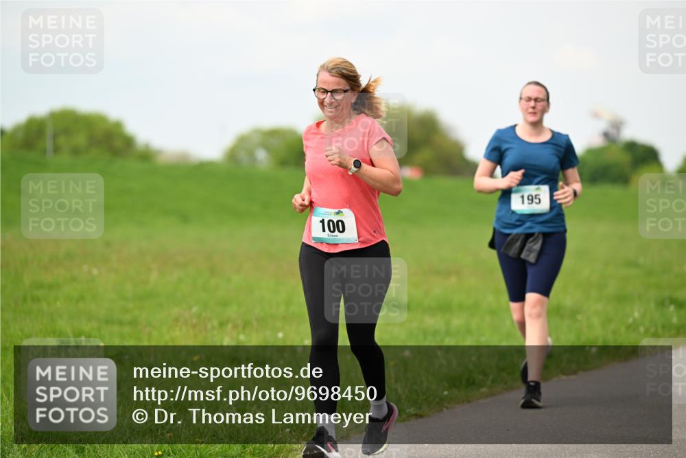 10.05.2026 - 8. Wedeler Halbmarathon Dr. Thomas Lammeyer http://msf.ph/oto/9698450 10.05.2026 11:33:05 Laufen 100, 195 meine-sportfotos.de