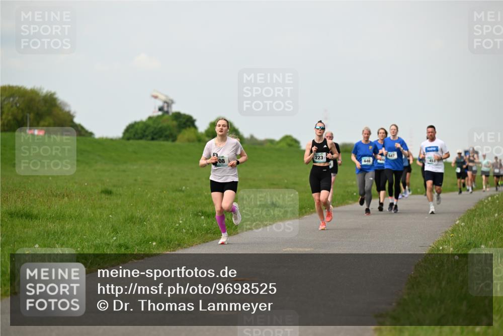 10.05.2026 - 8. Wedeler Halbmarathon Dr. Thomas Lammeyer http://msf.ph/oto/9698525 10.05.2026 11:33:27 Laufen 223, 647, 646, 453 meine-sportfotos.de