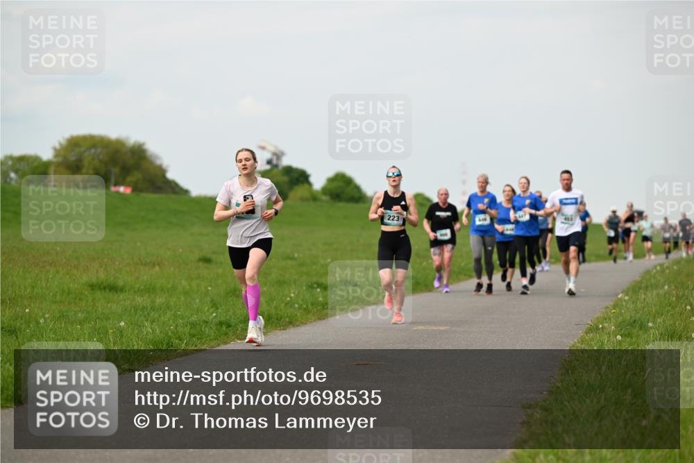 10.05.2026 - 8. Wedeler Halbmarathon Dr. Thomas Lammeyer http://msf.ph/oto/9698535 10.05.2026 11:33:29 Laufen 223 meine-sportfotos.de