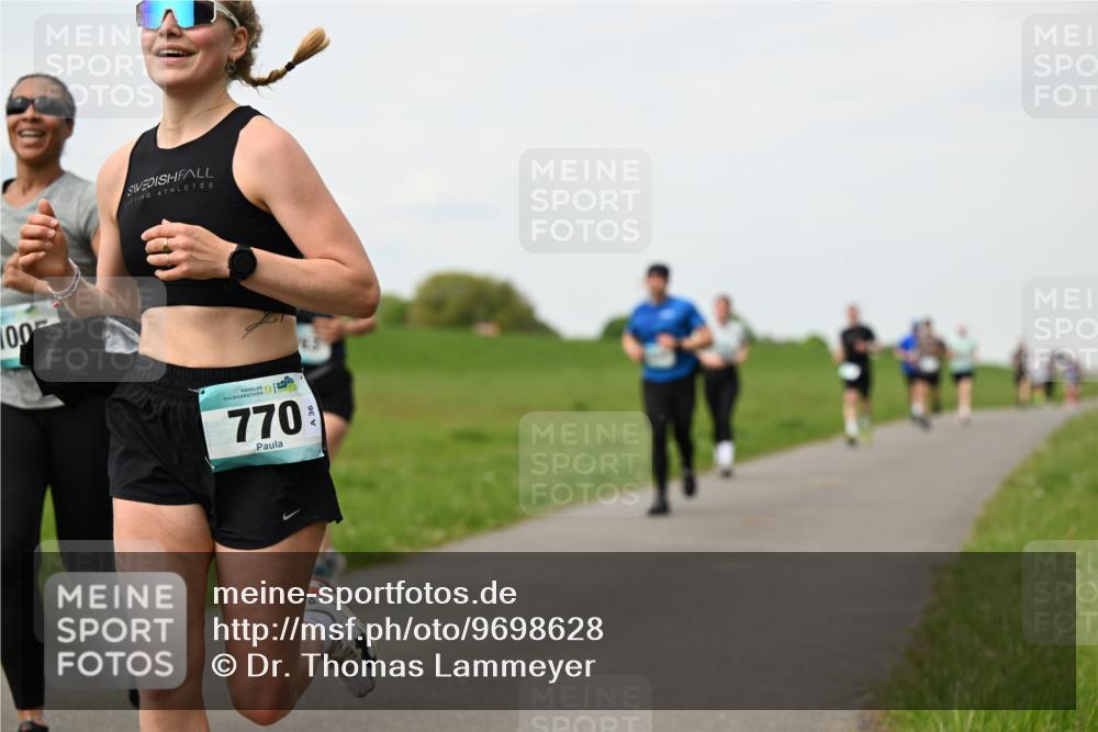 10.05.2026 - 8. Wedeler Halbmarathon Dr. Thomas Lammeyer http://msf.ph/oto/9698628 10.05.2026 11:33:45 Laufen 100, 770 meine-sportfotos.de