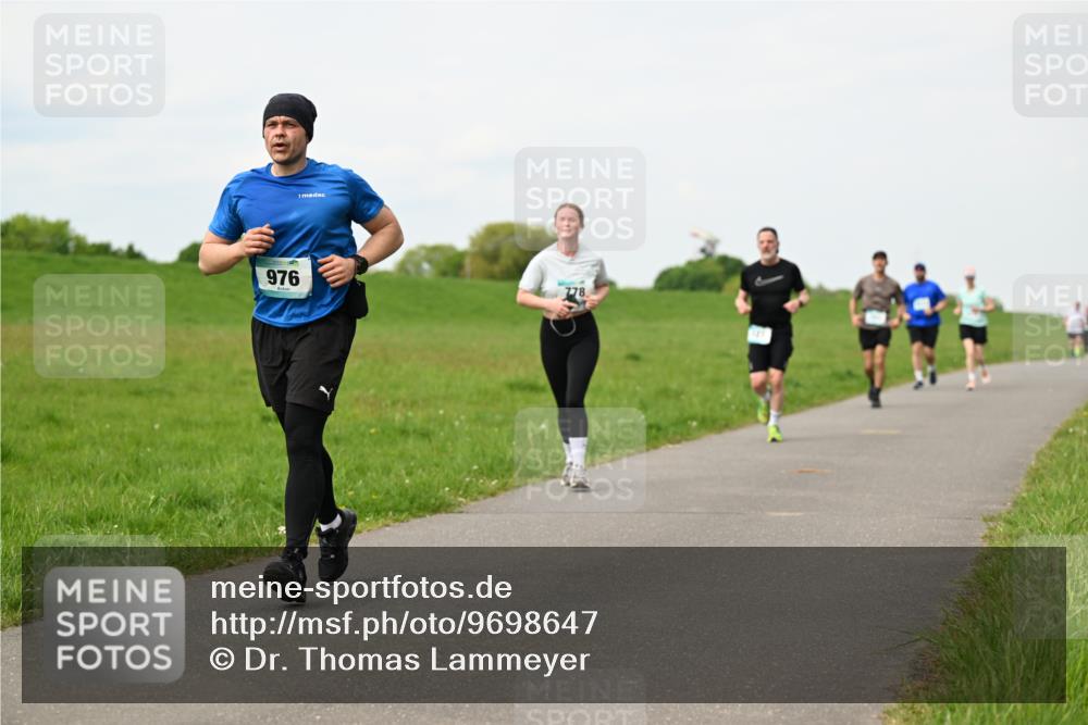 10.05.2026 - 8. Wedeler Halbmarathon Dr. Thomas Lammeyer http://msf.ph/oto/9698647 10.05.2026 11:33:48 Laufen 976, 778 meine-sportfotos.de