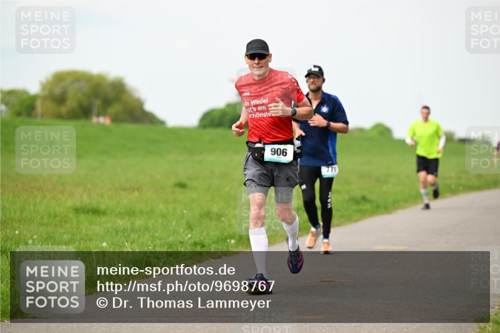 10.05.2026 - 8. Wedeler Halbmarathon Dr. Thomas Lammeyer http://msf.ph/oto/9698767 10.05.2026 11:34:23 Laufen 906, 771 meine-sportfotos.de