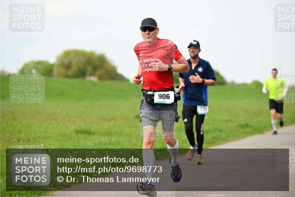 10.05.2026 - 8. Wedeler Halbmarathon Dr. Thomas Lammeyer http://msf.ph/oto/9698773 10.05.2026 11:34:23 Laufen 906, 771 meine-sportfotos.de