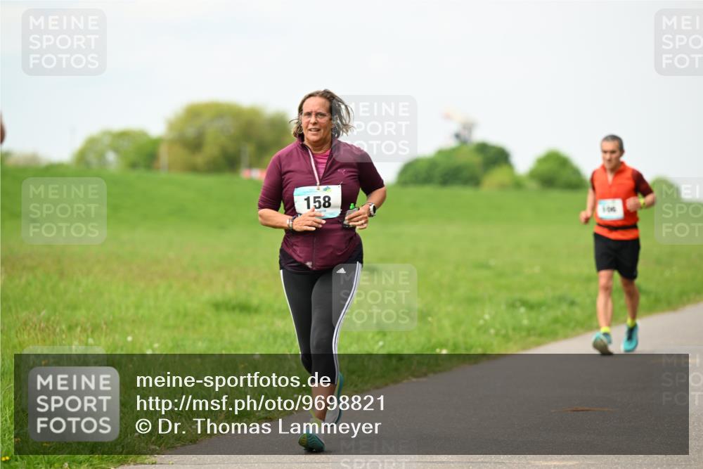 10.05.2026 - 8. Wedeler Halbmarathon Dr. Thomas Lammeyer http://msf.ph/oto/9698821 10.05.2026 11:34:37 Laufen 158 meine-sportfotos.de