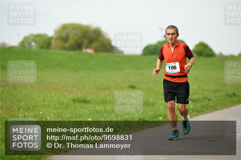 10.05.2026 - 8. Wedeler Halbmarathon Dr. Thomas Lammeyer http://msf.ph/oto/9698831 10.05.2026 11:34:39 Laufen 106 meine-sportfotos.de