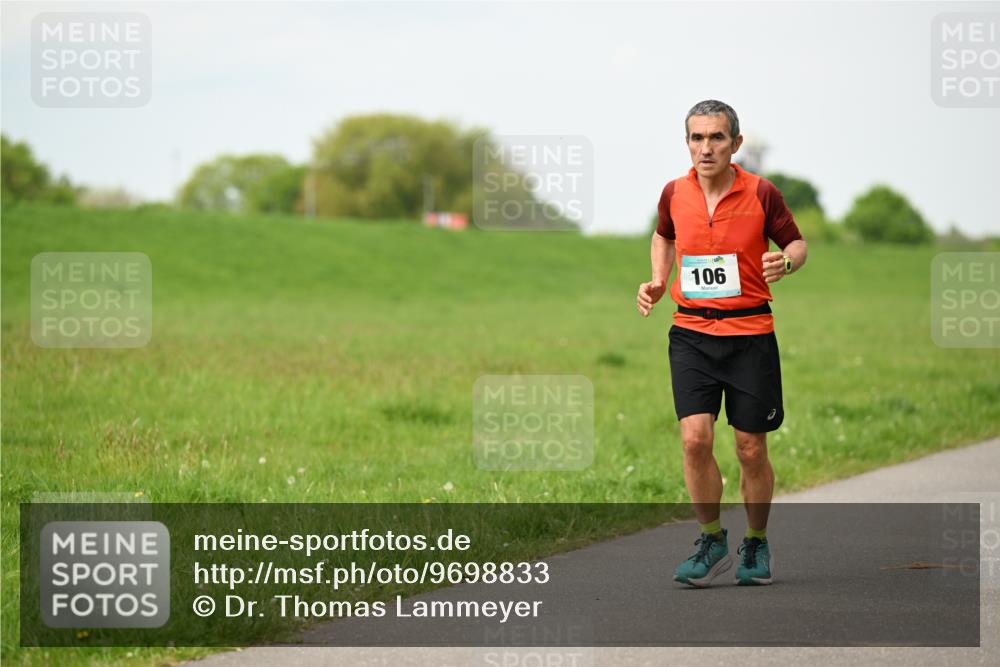 10.05.2026 - 8. Wedeler Halbmarathon Dr. Thomas Lammeyer http://msf.ph/oto/9698833 10.05.2026 11:34:40 Laufen 106 meine-sportfotos.de
