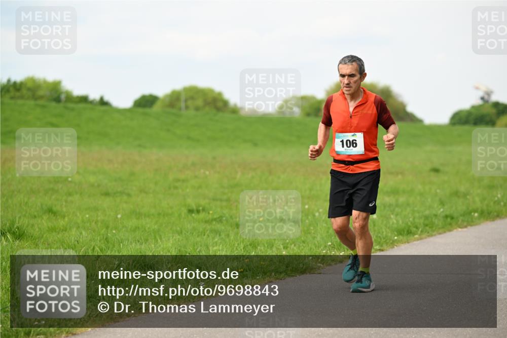 10.05.2026 - 8. Wedeler Halbmarathon Dr. Thomas Lammeyer http://msf.ph/oto/9698843 10.05.2026 11:34:41 Laufen 106 meine-sportfotos.de