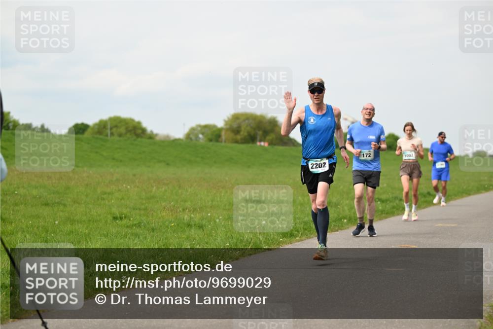 10.05.2026 - 8. Wedeler Halbmarathon Dr. Thomas Lammeyer http://msf.ph/oto/9699029 10.05.2026 11:35:47 Laufen 2202, 172, 1007 meine-sportfotos.de