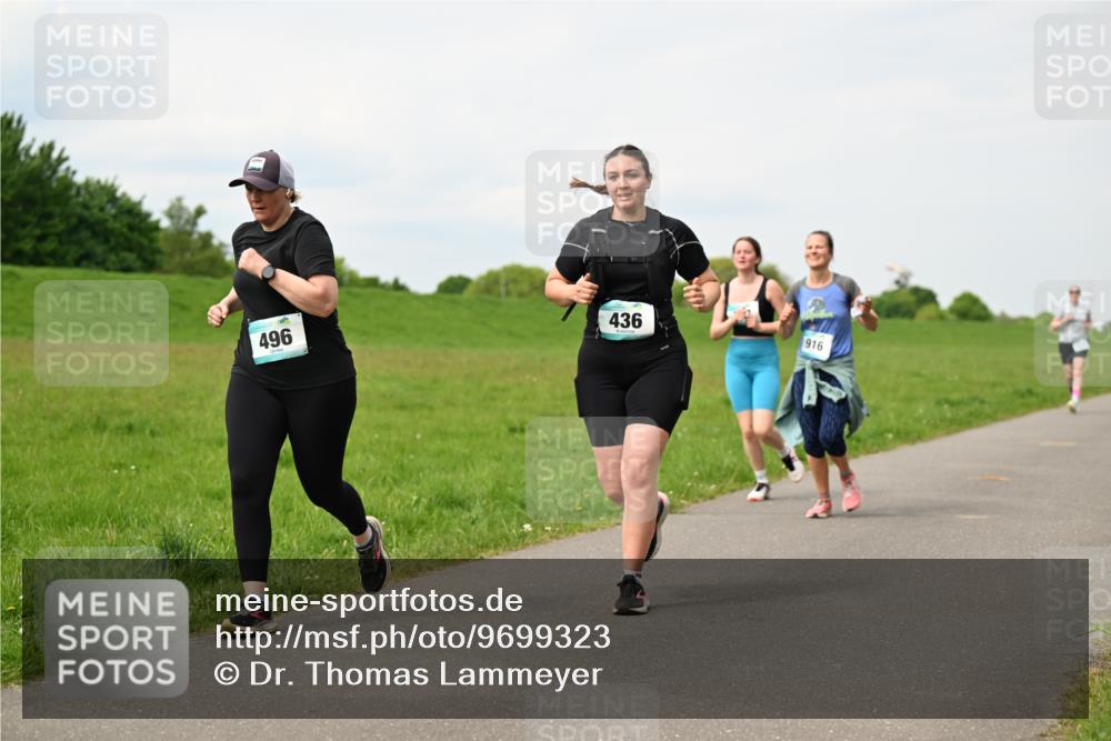 10.05.2026 - 8. Wedeler Halbmarathon Dr. Thomas Lammeyer http://msf.ph/oto/9699323 10.05.2026 11:36:47 Laufen 496, 436, 916 meine-sportfotos.de