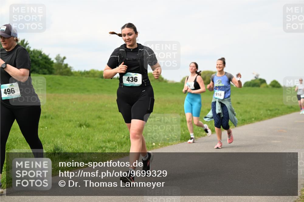 10.05.2026 - 8. Wedeler Halbmarathon Dr. Thomas Lammeyer http://msf.ph/oto/9699329 10.05.2026 11:36:48 Laufen 496, 436, 916 meine-sportfotos.de