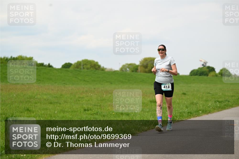 10.05.2026 - 8. Wedeler Halbmarathon Dr. Thomas Lammeyer http://msf.ph/oto/9699369 10.05.2026 11:36:54 Laufen 413 meine-sportfotos.de