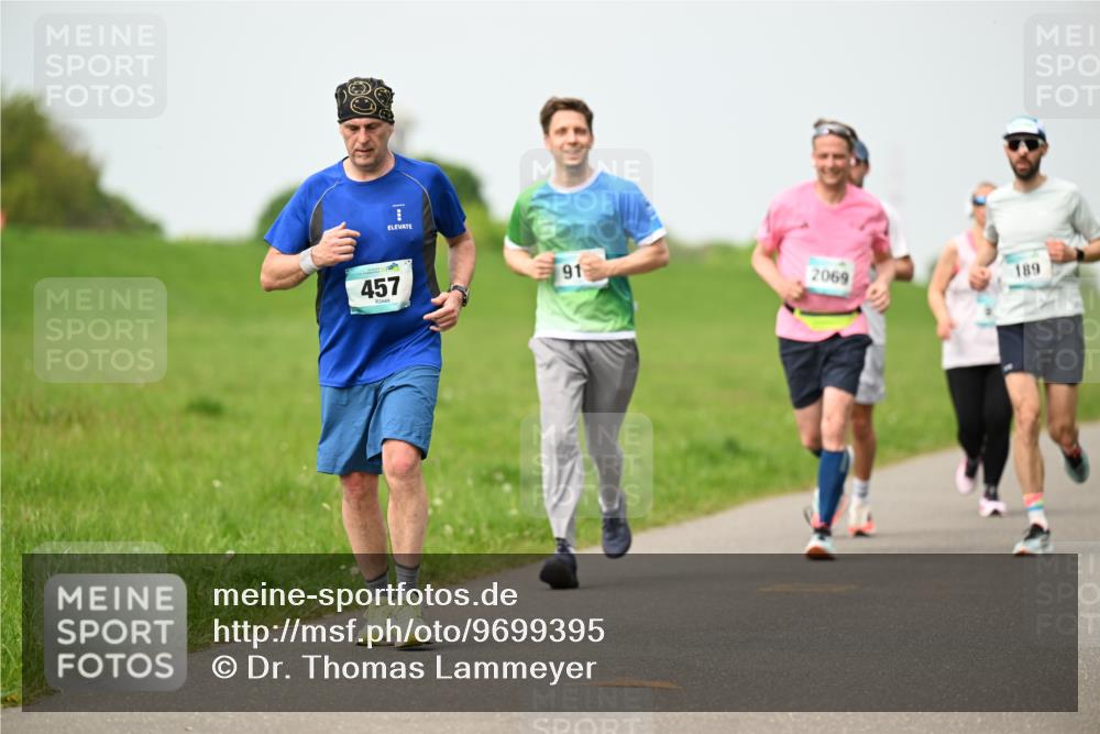 10.05.2026 - 8. Wedeler Halbmarathon Dr. Thomas Lammeyer http://msf.ph/oto/9699395 10.05.2026 11:37:03 Laufen 457, 189, 2069 meine-sportfotos.de