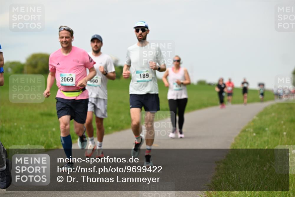 10.05.2026 - 8. Wedeler Halbmarathon Dr. Thomas Lammeyer http://msf.ph/oto/9699422 10.05.2026 11:37:08 Laufen 2069, 189, 660 meine-sportfotos.de