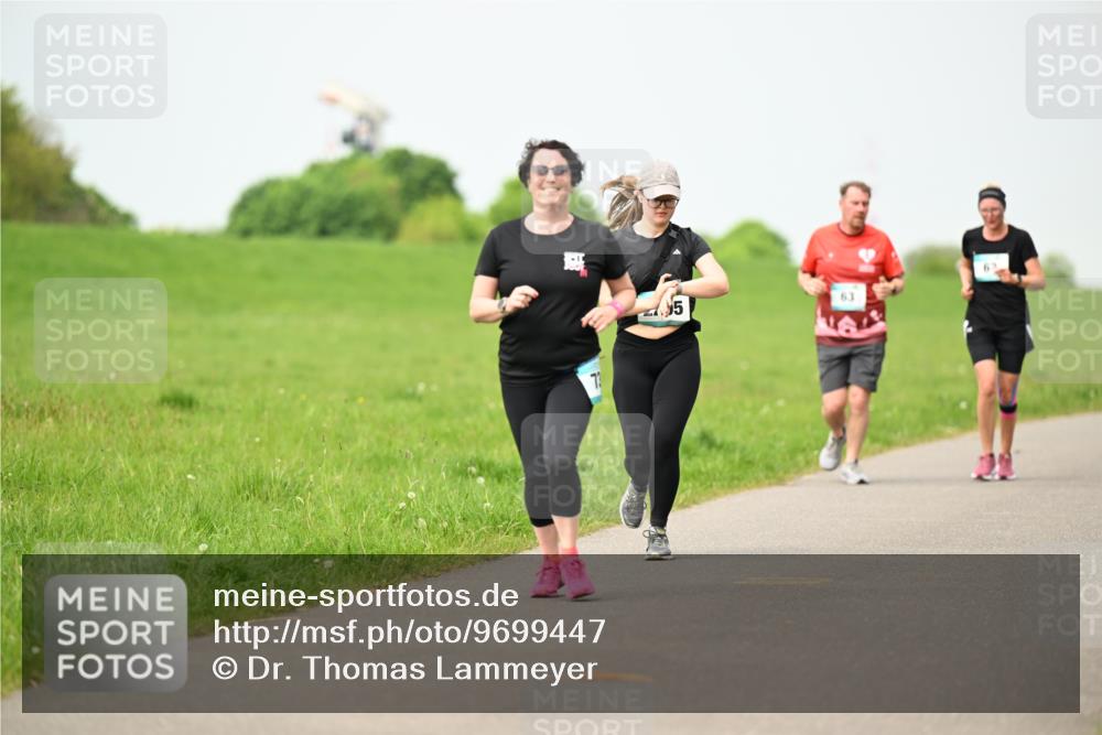 10.05.2026 - 8. Wedeler Halbmarathon Dr. Thomas Lammeyer http://msf.ph/oto/9699447 10.05.2026 11:37:18 Laufen  meine-sportfotos.de