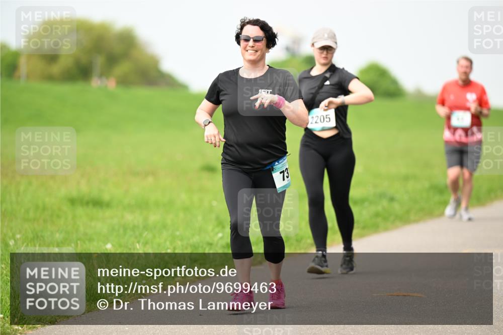 10.05.2026 - 8. Wedeler Halbmarathon Dr. Thomas Lammeyer http://msf.ph/oto/9699463 10.05.2026 11:37:20 Laufen 2205 meine-sportfotos.de