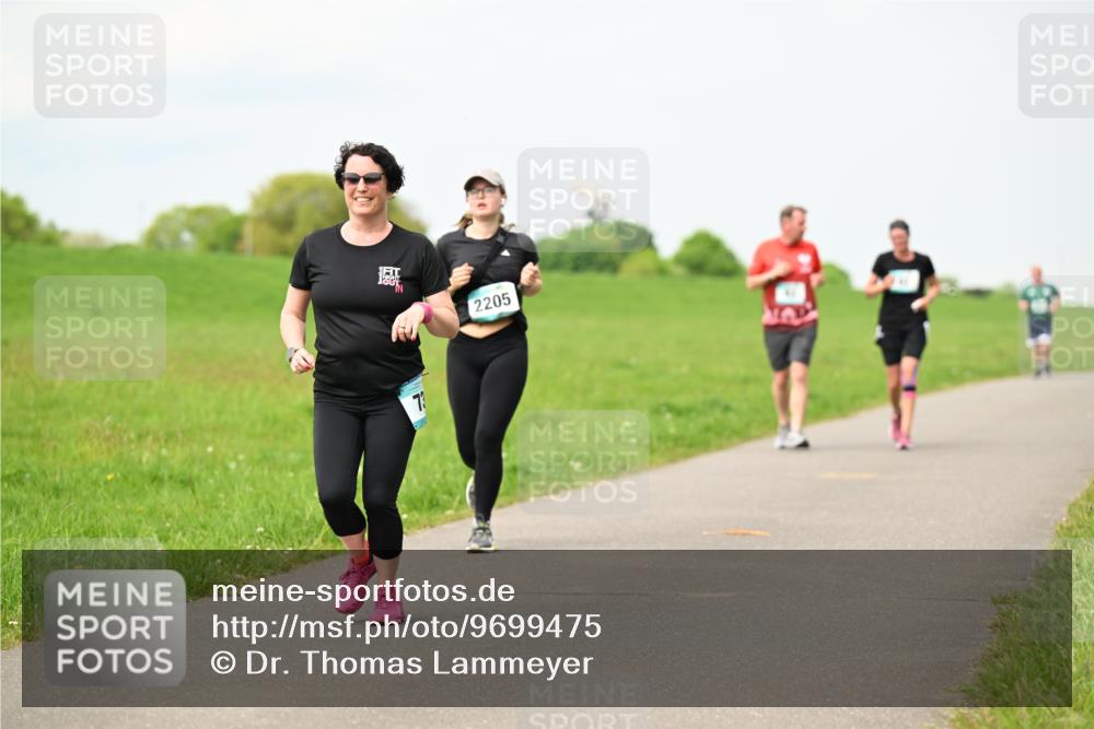 10.05.2026 - 8. Wedeler Halbmarathon Dr. Thomas Lammeyer http://msf.ph/oto/9699475 10.05.2026 11:37:21 Laufen 2205 meine-sportfotos.de