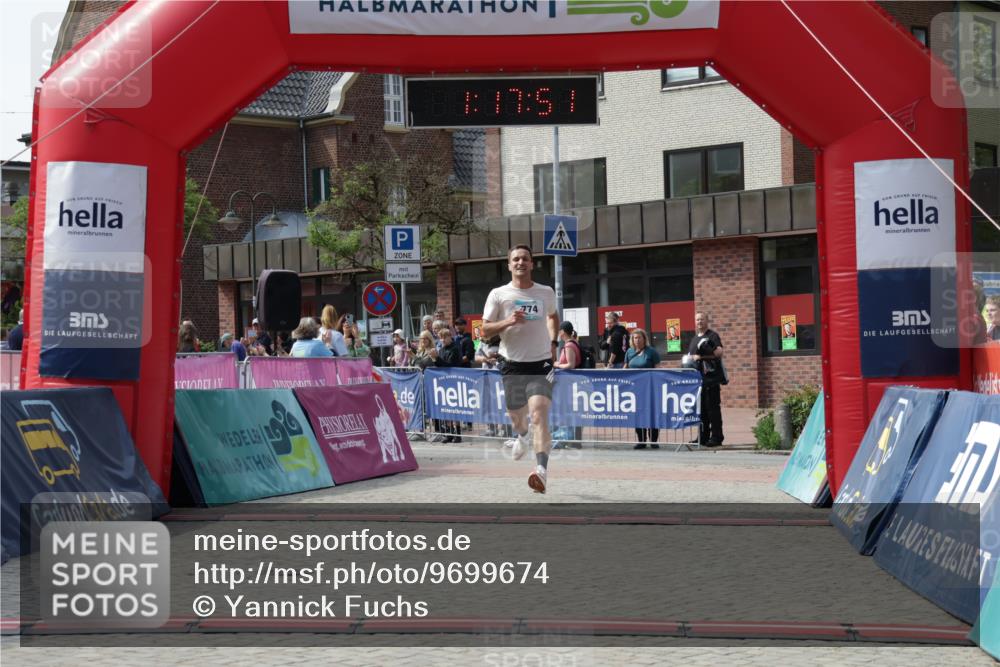 10.05.2026 - 8. Wedeler Halbmarathon Yannick Fuchs http://msf.ph/oto/9699674 10.05.2026 11:17:50 Ziel 774, 2246 meine-sportfotos.de