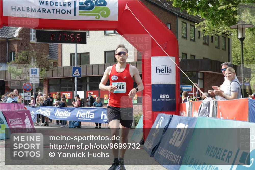 10.05.2026 - 8. Wedeler Halbmarathon Yannick Fuchs http://msf.ph/oto/9699732 10.05.2026 11:17:55 Ziel 774, 2246 meine-sportfotos.de