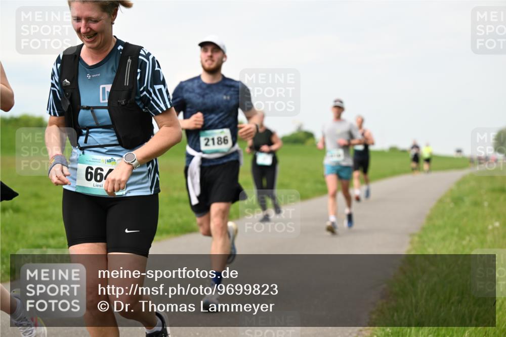 10.05.2026 - 8. Wedeler Halbmarathon Dr. Thomas Lammeyer http://msf.ph/oto/9699823 10.05.2026 11:38:08 Laufen 2186 meine-sportfotos.de