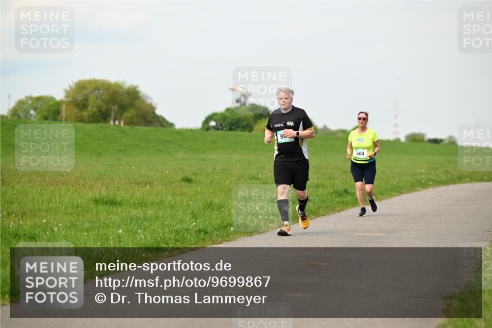 10.05.2026 - 8. Wedeler Halbmarathon Dr. Thomas Lammeyer http://msf.ph/oto/9699867 10.05.2026 11:38:18 Laufen 604 meine-sportfotos.de