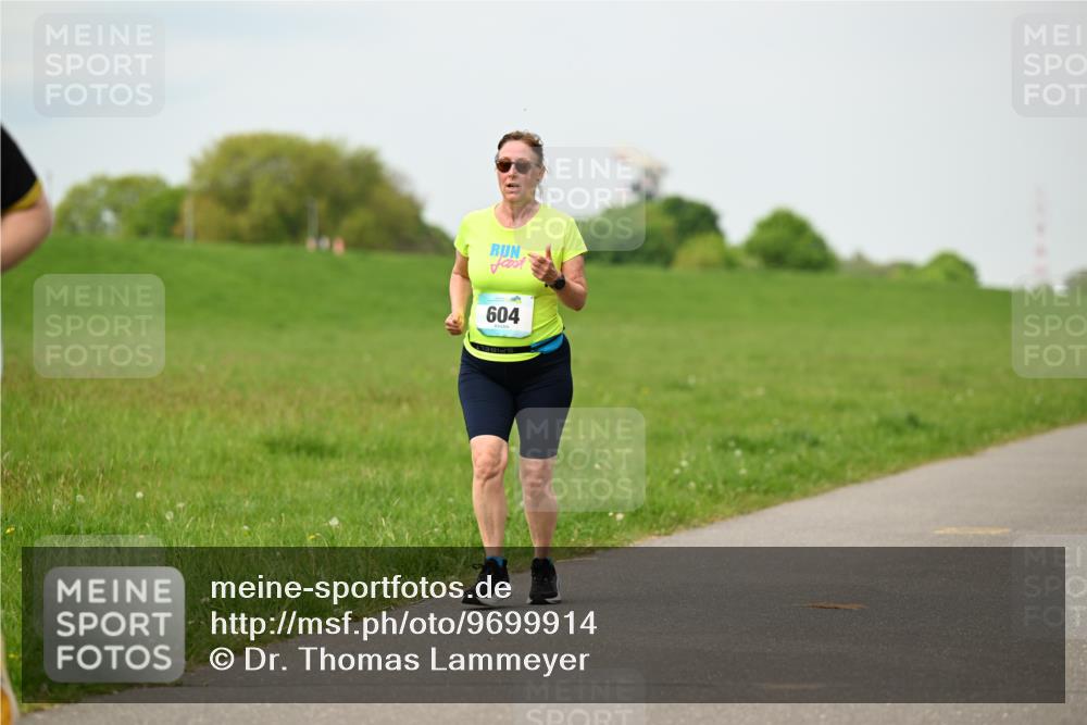 10.05.2026 - 8. Wedeler Halbmarathon Dr. Thomas Lammeyer http://msf.ph/oto/9699914 10.05.2026 11:38:23 Laufen 604 meine-sportfotos.de
