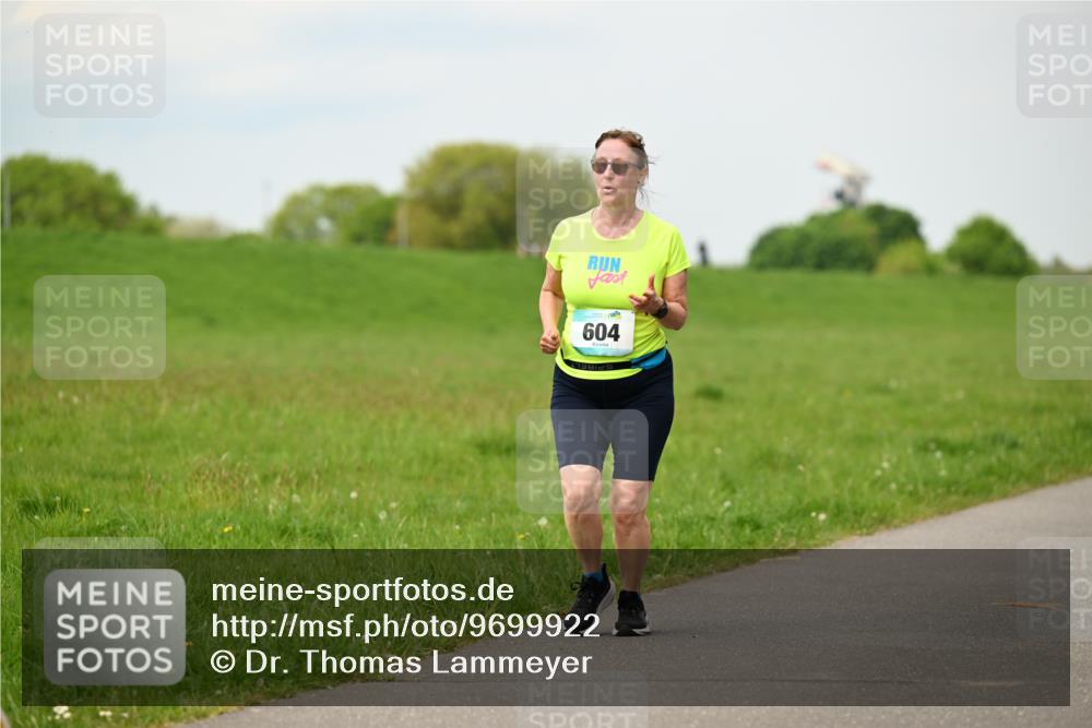 10.05.2026 - 8. Wedeler Halbmarathon Dr. Thomas Lammeyer http://msf.ph/oto/9699922 10.05.2026 11:38:24 Laufen 604 meine-sportfotos.de