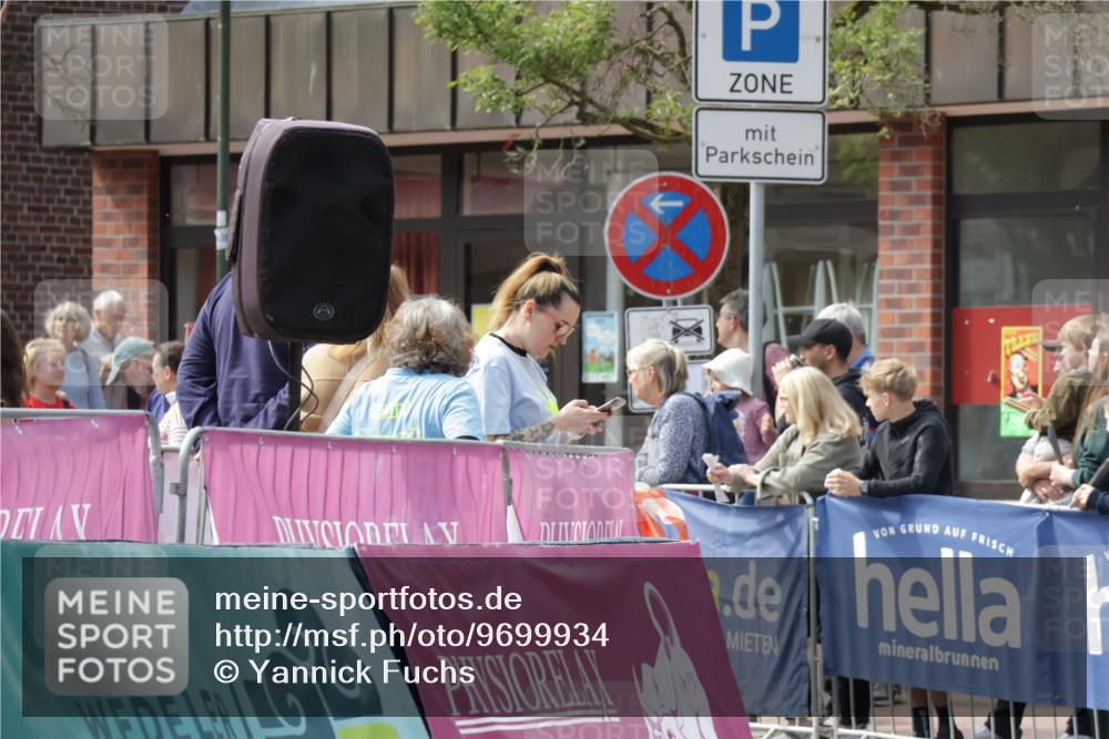 10.05.2026 - 8. Wedeler Halbmarathon Yannick Fuchs http://msf.ph/oto/9699934 10.05.2026 11:19:23 Ziel  meine-sportfotos.de