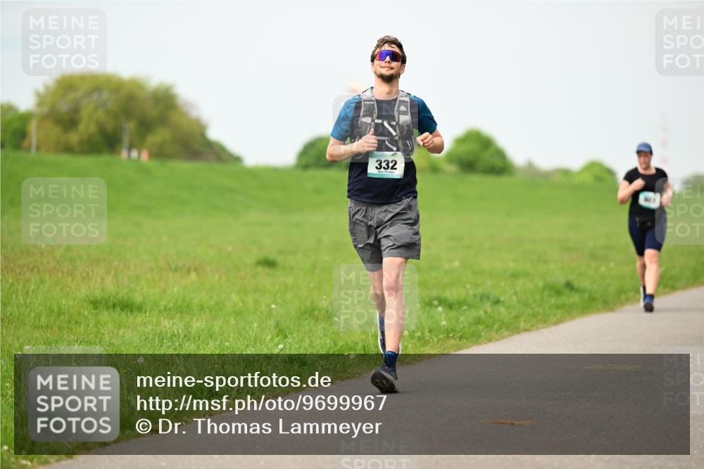 10.05.2026 - 8. Wedeler Halbmarathon Dr. Thomas Lammeyer http://msf.ph/oto/9699967 10.05.2026 11:38:44 Laufen 332 meine-sportfotos.de