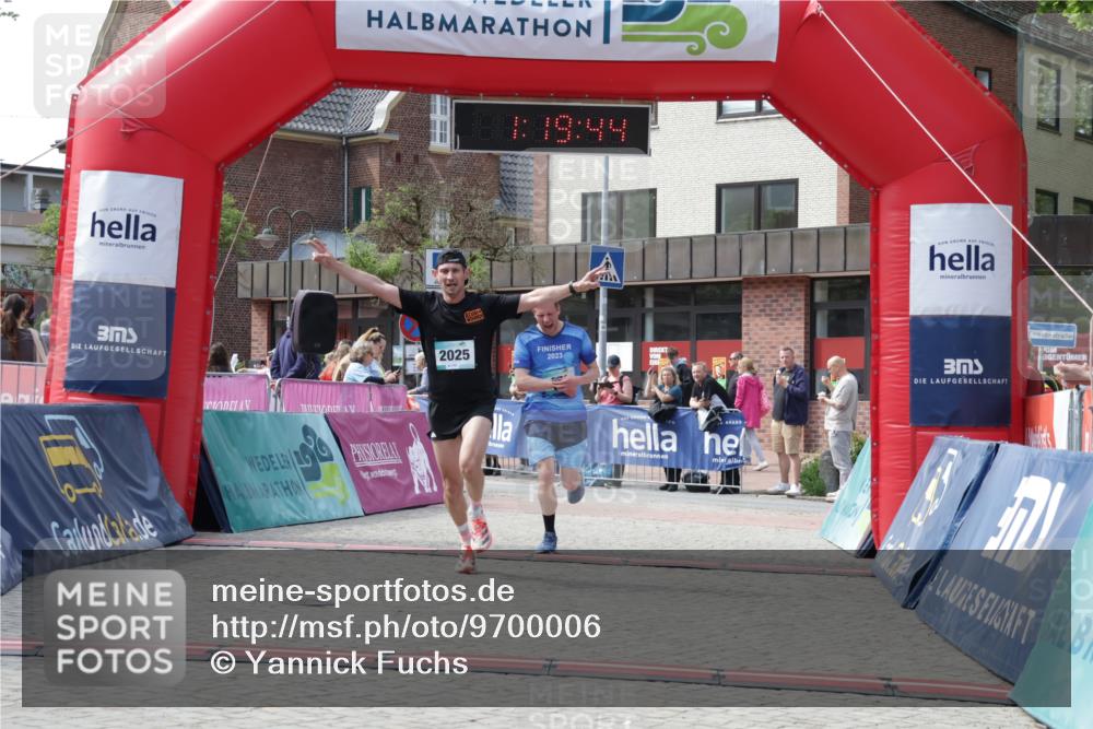 10.05.2026 - 8. Wedeler Halbmarathon Yannick Fuchs http://msf.ph/oto/9700006 10.05.2026 11:19:44 Ziel 279, 442, 2025 meine-sportfotos.de