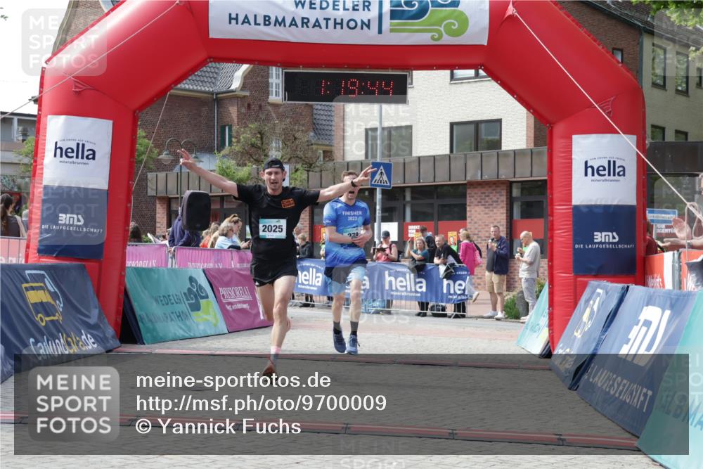10.05.2026 - 8. Wedeler Halbmarathon Yannick Fuchs http://msf.ph/oto/9700009 10.05.2026 11:19:44 Ziel 279, 442, 2025 meine-sportfotos.de