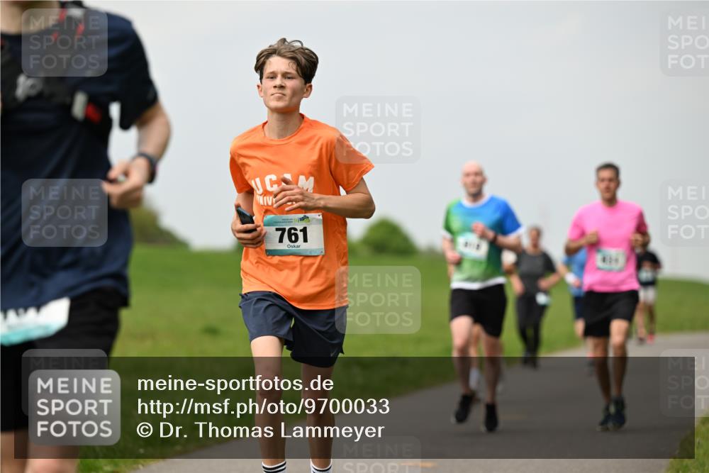 10.05.2026 - 8. Wedeler Halbmarathon Dr. Thomas Lammeyer http://msf.ph/oto/9700033 10.05.2026 11:38:54 Laufen 761, 404 meine-sportfotos.de