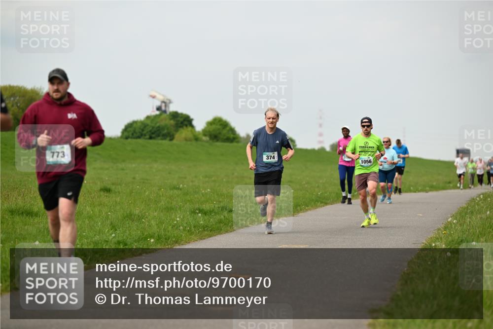 10.05.2026 - 8. Wedeler Halbmarathon Dr. Thomas Lammeyer http://msf.ph/oto/9700170 10.05.2026 11:39:08 Laufen 773, 374, 1056 meine-sportfotos.de