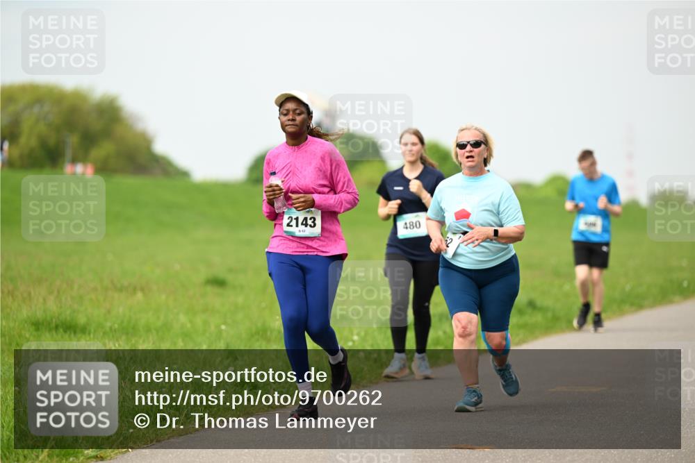 10.05.2026 - 8. Wedeler Halbmarathon Dr. Thomas Lammeyer http://msf.ph/oto/9700262 10.05.2026 11:39:19 Laufen 2143, 480 meine-sportfotos.de