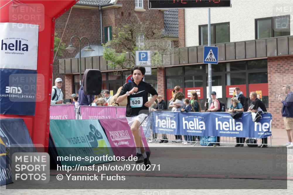 10.05.2026 - 8. Wedeler Halbmarathon Yannick Fuchs http://msf.ph/oto/9700271 10.05.2026 11:21:16 Ziel 520 meine-sportfotos.de