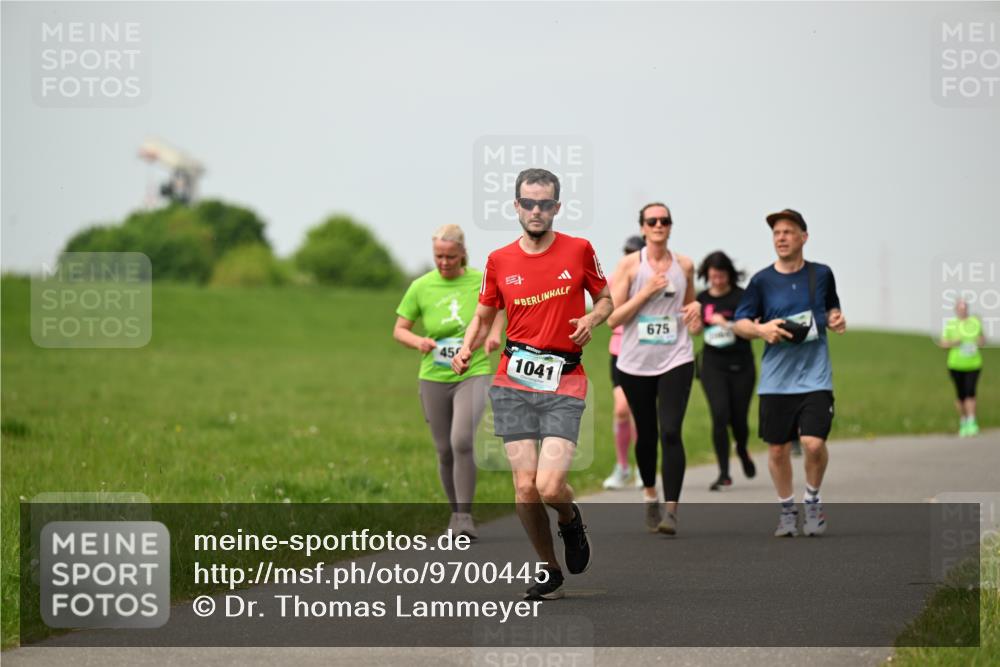 10.05.2026 - 8. Wedeler Halbmarathon Dr. Thomas Lammeyer http://msf.ph/oto/9700445 10.05.2026 11:39:42 Laufen 1041, 675 meine-sportfotos.de