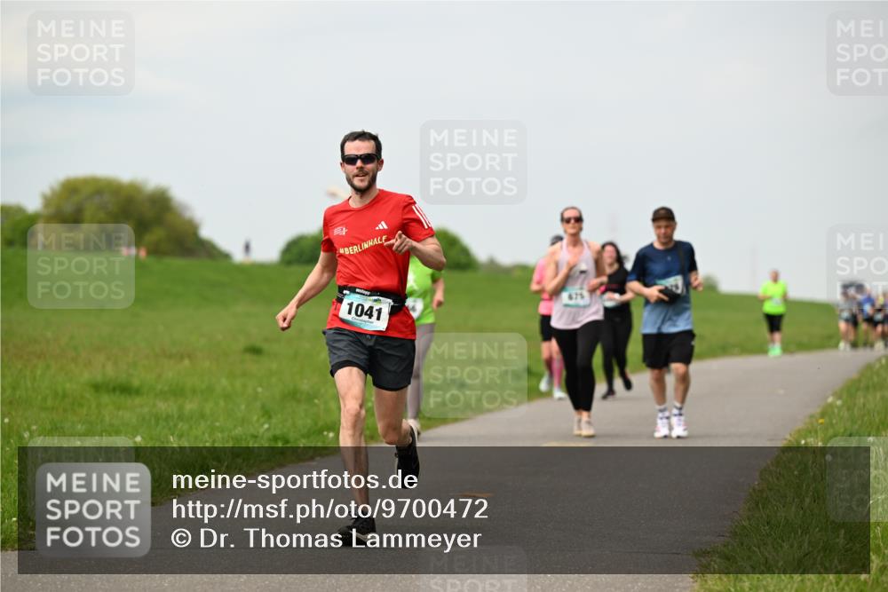10.05.2026 - 8. Wedeler Halbmarathon Dr. Thomas Lammeyer http://msf.ph/oto/9700472 10.05.2026 11:39:44 Laufen 1041, 675 meine-sportfotos.de
