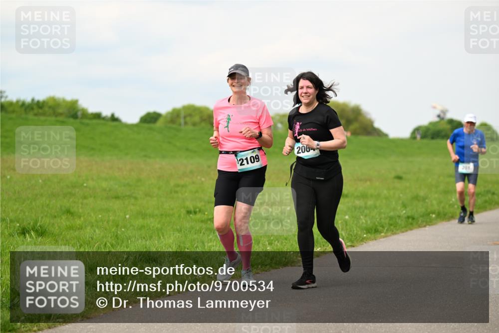 10.05.2026 - 8. Wedeler Halbmarathon Dr. Thomas Lammeyer http://msf.ph/oto/9700534 10.05.2026 11:39:54 Laufen 2109, 206, 201 meine-sportfotos.de