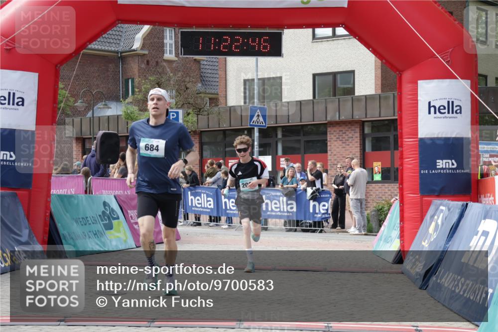10.05.2026 - 8. Wedeler Halbmarathon Yannick Fuchs http://msf.ph/oto/9700583 10.05.2026 11:22:45 Ziel 684, 2080 meine-sportfotos.de