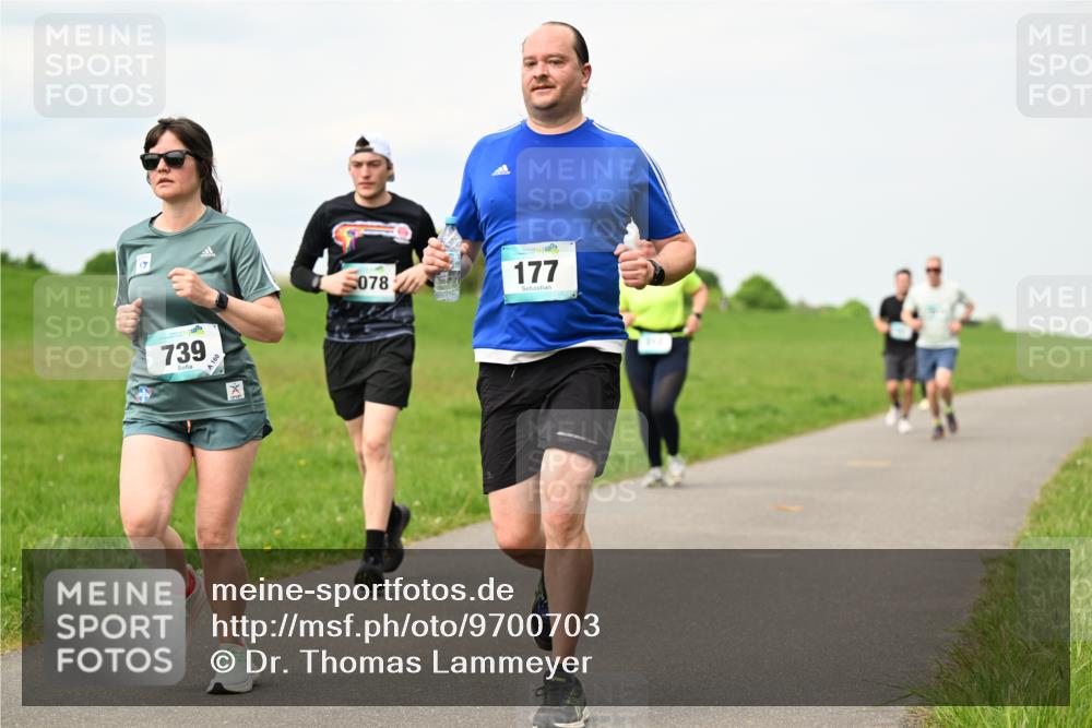 10.05.2026 - 8. Wedeler Halbmarathon Dr. Thomas Lammeyer http://msf.ph/oto/9700703 10.05.2026 11:40:19 Laufen 739, 160, 078, 177 meine-sportfotos.de