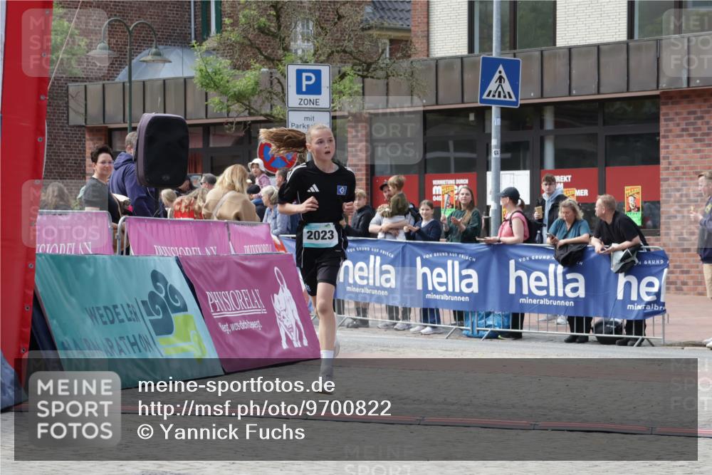 10.05.2026 - 8. Wedeler Halbmarathon Yannick Fuchs http://msf.ph/oto/9700822 10.05.2026 11:23:38 Ziel 2023, 2166 meine-sportfotos.de