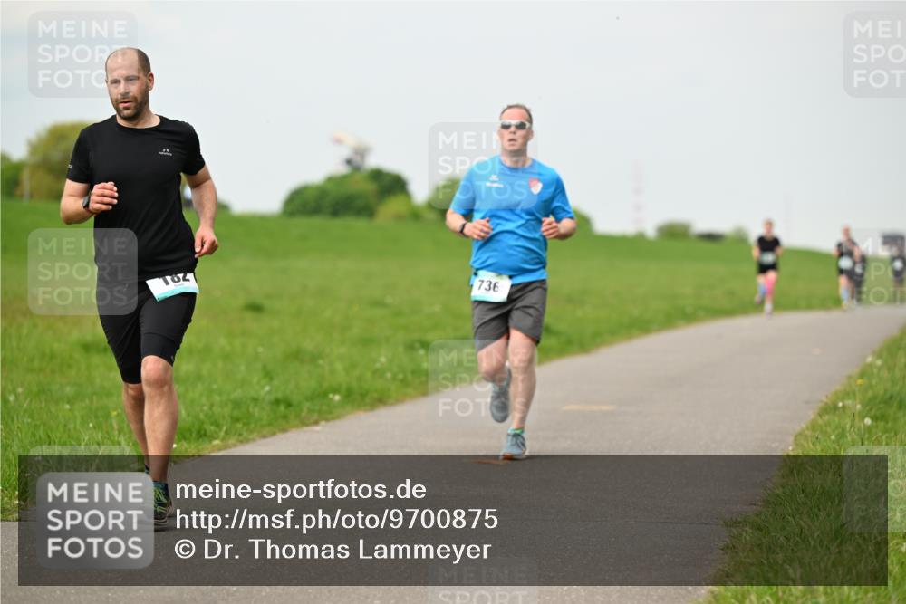 10.05.2026 - 8. Wedeler Halbmarathon Dr. Thomas Lammeyer http://msf.ph/oto/9700875 10.05.2026 11:40:53 Laufen 736 meine-sportfotos.de