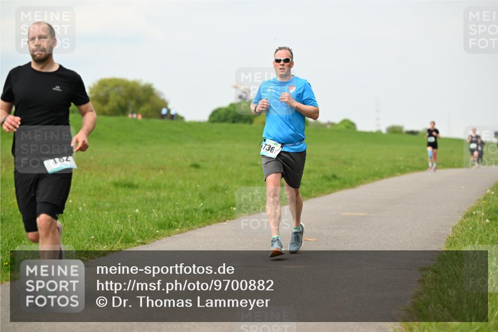 10.05.2026 - 8. Wedeler Halbmarathon Dr. Thomas Lammeyer http://msf.ph/oto/9700882 10.05.2026 11:40:54 Laufen 182, 736 meine-sportfotos.de