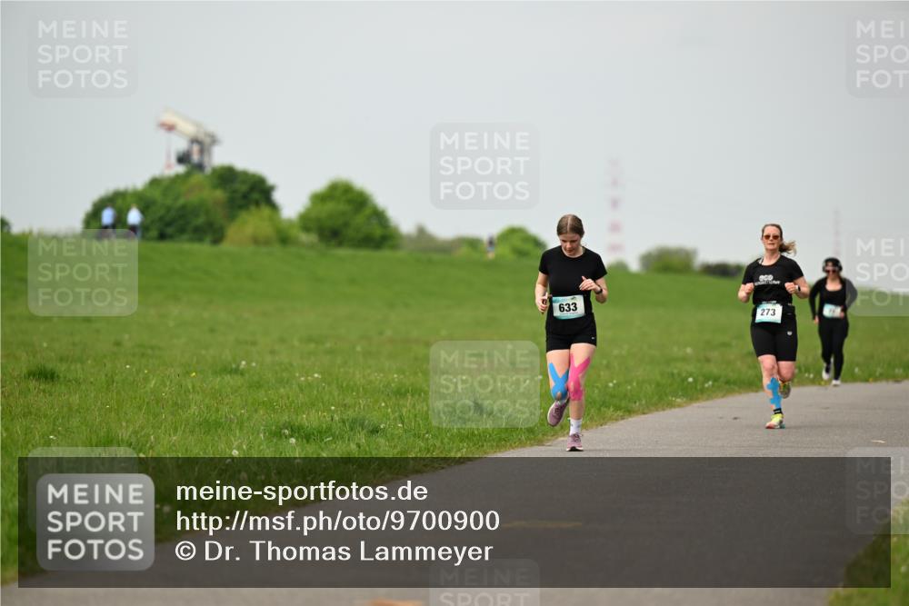 10.05.2026 - 8. Wedeler Halbmarathon Dr. Thomas Lammeyer http://msf.ph/oto/9700900 10.05.2026 11:41:01 Laufen 633, 273 meine-sportfotos.de
